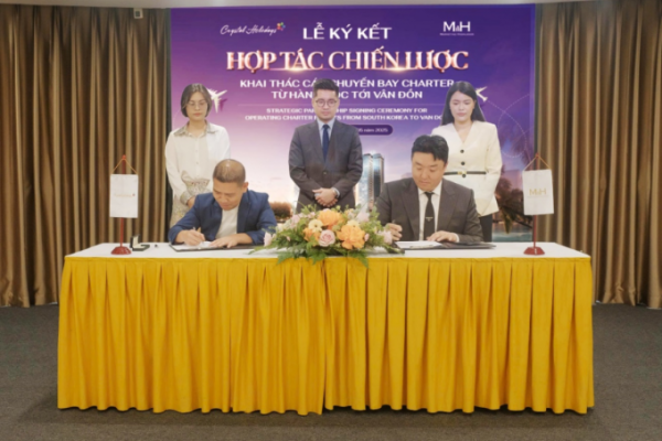 Crystal Holidays hợp tác Marketing Highlands thu hút khách Hàn Quốc đến Vân Đồn