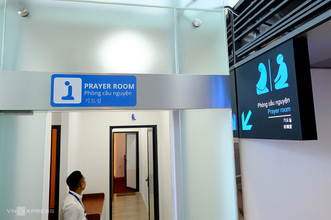 Phòng cầu nguyện cho người theo đạo Hồi tại Nhà ga quốc tế Đà Nẵng. Ảnh: Nguyễn Đông