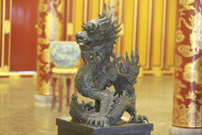 Bảo vật quốc gia tượng rồng bằng đồng thời vua Thiệu Trị. Ảnh: Võ Thạnh