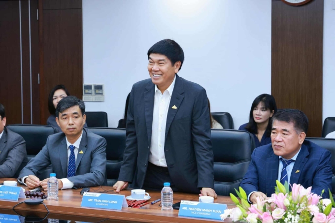 Ông Trần Đình Long tại buổi lễ ký kết sáng 29/5. Ảnh: Tiến Nghi