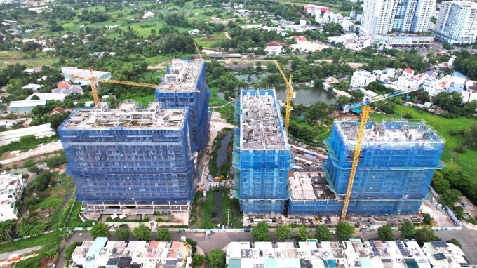 Fiato Uptown nằm trong khu đô thị hiện hữu Thang Long Home – Hưng Phú.