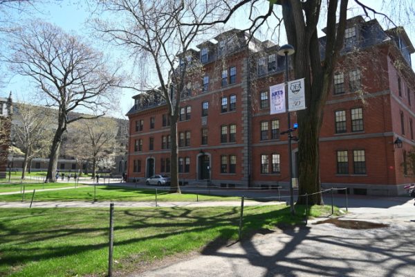 Harvard: Thẩm phán chặn lệnh cấm tuyển sinh viên quốc tế