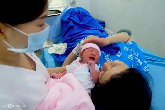 Một em bé chào đời tại Bệnh viện Từ Dũ. Ảnh:Thi Quân