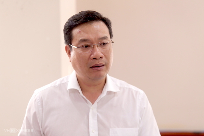 Ông Hồ Kiên Trung nói về phân loại rác tại nguồn. Ảnh: Gia Chính
