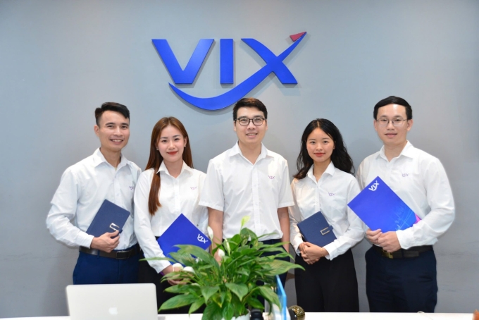Hình ảnh các nhân viên tại Chứng khoán VIX. Ảnh: VIX.