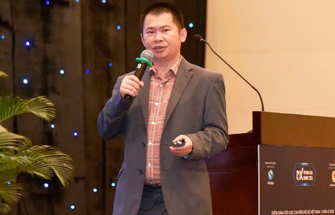 ông Phạm Tiến Thành, CEO Saigon Technology, tại Vietnam - Asia DX Summit 2025. Ảnh: Song Hà
