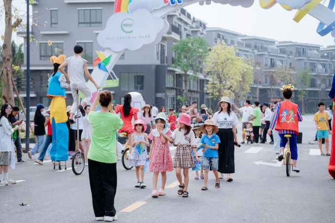Eco Central Park thu hút trẻ nhỏ với nhiều hoạt động trong sự kiện trước đó. Ảnh: Thanh Sơn