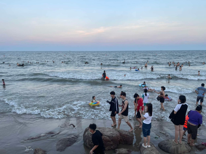 Các bãi biển là điểm đến được du khách Việt ưu ái trong mùa hè. Ảnh: Quân Nguyễn