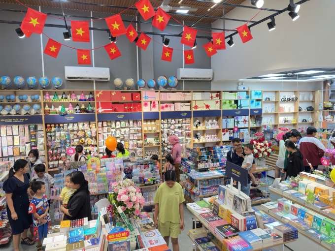Chi nhánh nhà sách Phương Nam tại Đăk Lăk. Ảnh: Phương Nam