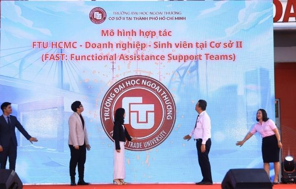 ĐH Ngoại thương: Phát triển đào tạo gắn liền với nghề nghiệp
