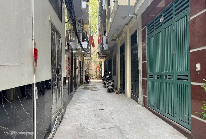 Một dãy nhà trong ngõ tại quận Nam Từ Liêm, Hà Nội. Ảnh: Ngọc Diễm