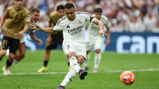 Mbappe lập cú đúp trong trận Real 2-0 Sociedad ở vòng cuối La Liga hôm 24/5. Ảnh: Reuters
