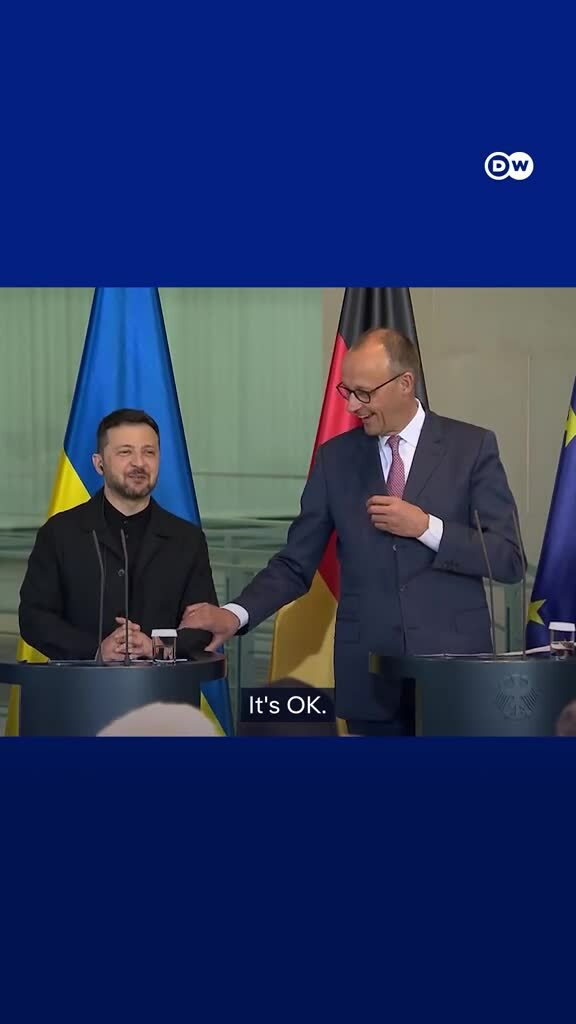 Thủ tướng Đức ứng biến lỗi kỹ thuật trong họp báo với ông Zelensky