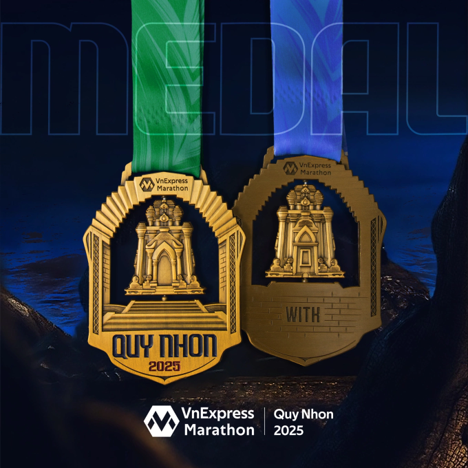 Thiết kế huy chương VnExpress Marathon Quy Nhơn 2025. Ảnh: VM