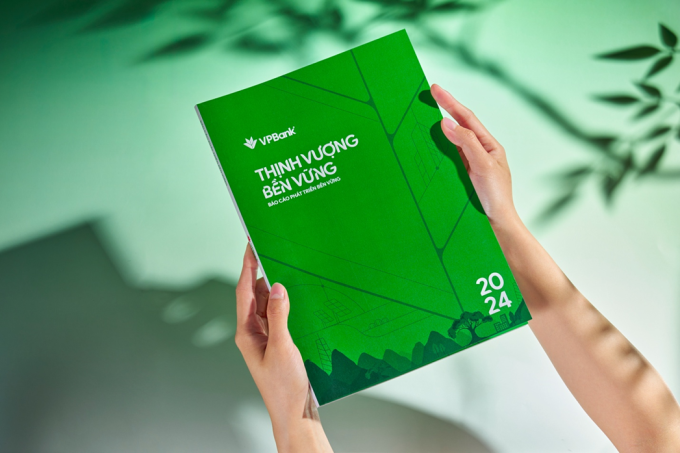 Báo cáo của VPBank được lập theo tiêu chuẩn chung mới nhất của Tổ chức Sáng kiến báo cáo toàn cầu (GRI). Ảnh: VPBank