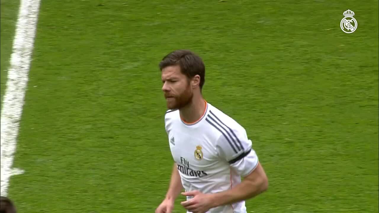 Xabi Alonso - người mang hoài bão trở lại Real