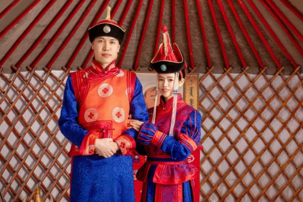 Chuyện tình Việt – Mông Cổ: Từ thực tập sinh đến hôn nhân