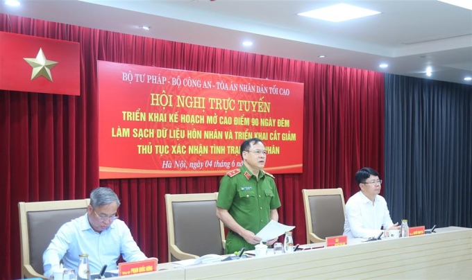 Trung tướng Nguyễn Văn Long và lãnh đạo Bộ Tư pháp, TAND Tối cao, chủ trì hội nghị. Ảnh: Bộ Công an