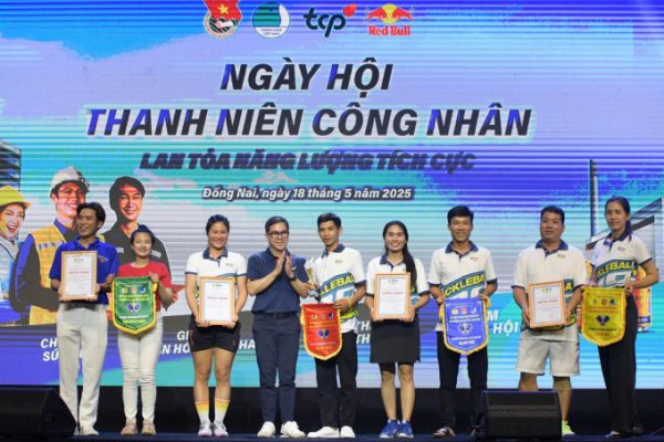 Ngày hội Thanh niên công nhân: Red Bull tiếp sức người lao động trẻ