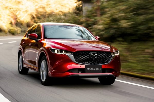 Mazda CX-5: Gần 6.000 xe bán ra từ đầu năm