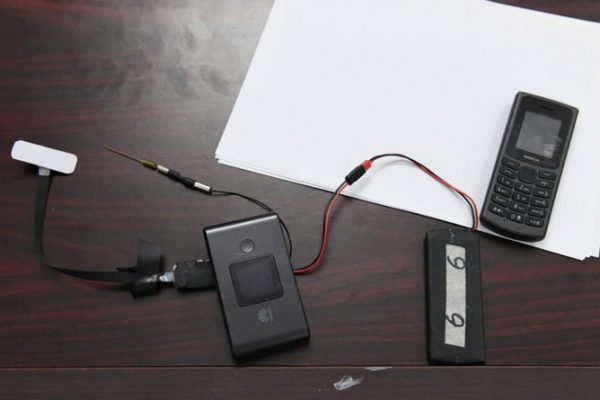 Gian lận thi lái xe bằng camera cúc áo: Thủ đoạn tinh vi