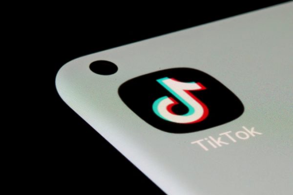 Ông Trump gia hạn thêm 90 ngày cho thương vụ TikTok
