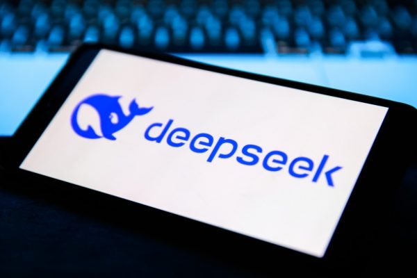 DeepSeek: Nghi vấn dùng công ty vỏ bọc tiếp cận chip Mỹ
