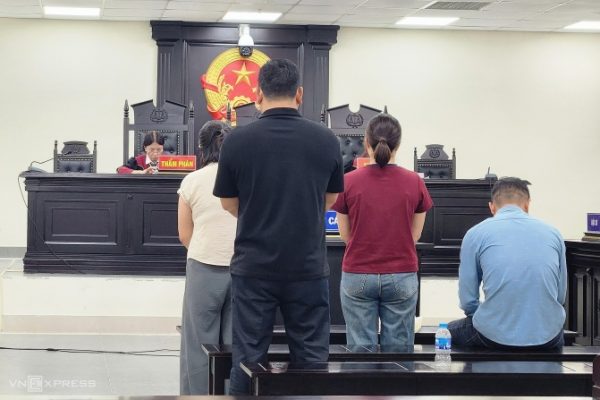 Vụ 3 Tấn Nhôm Giả: Sếp và Nhân Viên Đổ Tội Cho Nhau