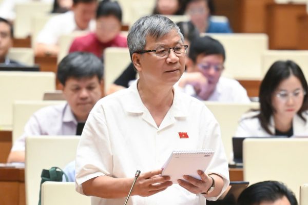 300.000 trẻ mầm non chưa đến lớp: Đại biểu Quốc hội trăn trở