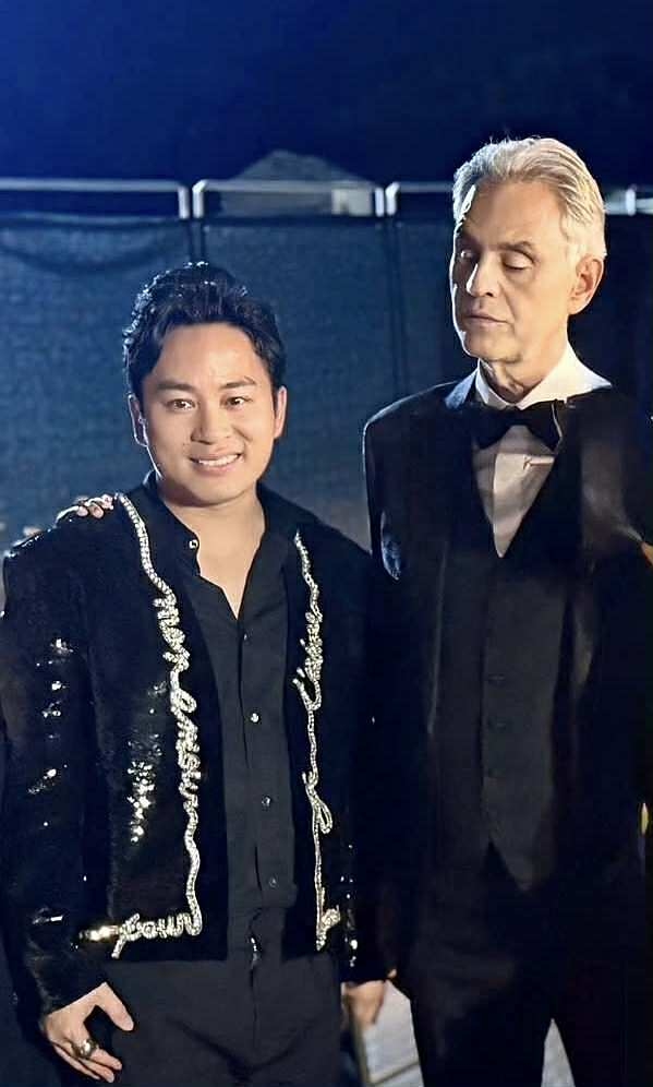 Tùng Dương nói vinh dự khi gặp gỡ danh ca mù Andrea Bocelli. Ảnh: Nhân vật cung cấp