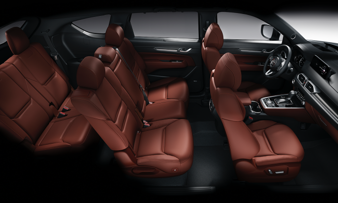 Thiết kế không gian nội thất dòng xe Mazda CX-8. Ảnh: Thaco Auto