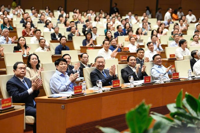 Lãnh đạo Đảng, Nhà nước dự hội nghị tại điểm cầu Nhà Quốc hội. Ảnh: Hoàng Phong