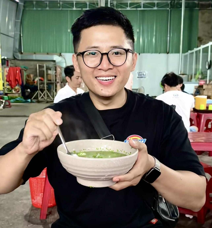 Vinh dùng bữa ở quán Thảo Vy. Arnnh: NVCC