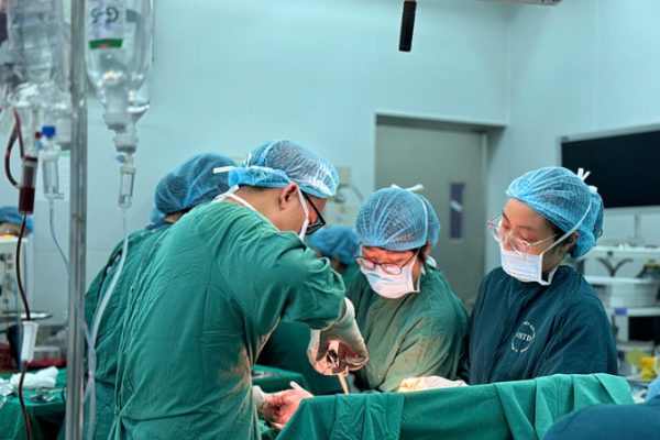 Phá thai 26 tuần tuổi tại nhà suýt chết: Cảnh báo nguy hiểm!