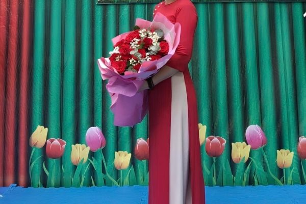 Vượt qua cú sốc thi trượt lớp 10: Kinh nghiệm đồng hành cùng con