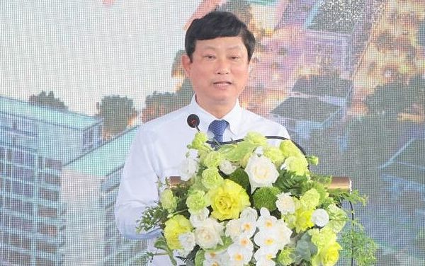 Bình Dương: Khởi công 2 dự án tỷ đô trước sáp nhập (Hồ Gươm Xanh)
