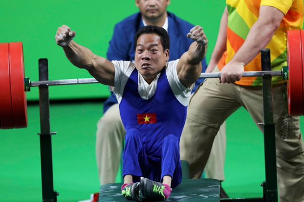 Gặp gỡ nhà vô địch Paralympic Lê Văn Công tại VM Quy Nhơn 2025