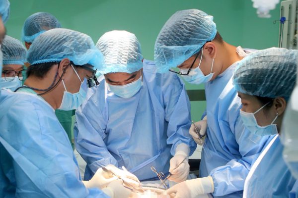 Ghép tạng từ người chết não: Bốn bệnh nhân hồi sinh kỳ diệu
