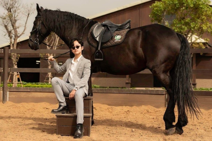 Du khách có thể tham gia cuộc thi ảnh Vinpearl Equestrian Photo Contest. Ảnh: Vinpearl