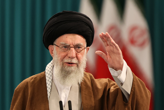 Lãnh tụ tối cao Iran Ali Khamenei tại Tehran, tháng 5/2024. Ảnh: AFP