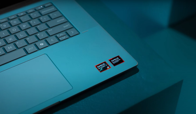 Máy tính trang bị AMD Ryzen AI 300 có NPU xử lý các tác vụ AI cho văn phòng, học tập. Ảnh: AMD