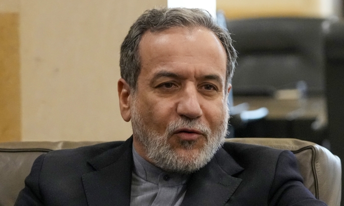 Ngoại trưởng Iran Abbas Araghchi tại Lebanon vào tháng 10/2024. Ảnh: AP