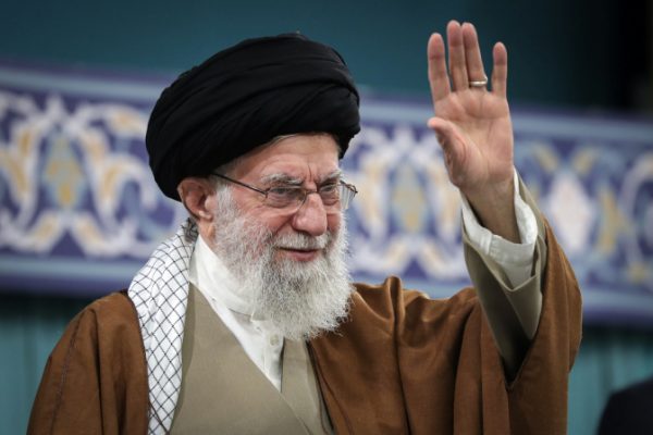 Iran bác yêu cầu làm giàu uranium từ Mỹ: Tuyên bố lãnh tụ tối cao