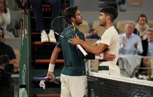 Alcaraz vào chung kết Roland Garros: Tiến gần Grand Slam