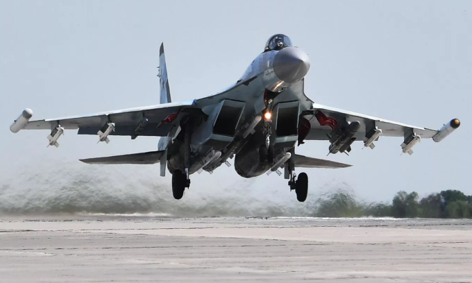 Tiêm kích Su-35 tác chiến ở Ukraine tháng 6/2022. Ảnh: RIA Novosti