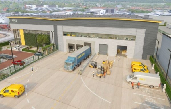 Khởi công kho hậu cần sạc điện 100%: Bước tiến xanh