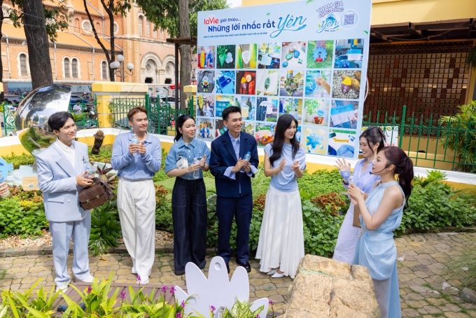 Sự kiện ra mắt cộng đồng Yên một chút diễn ra tại Bưu điện Thành phố với không gian xanh mát. Ảnh: La Vie