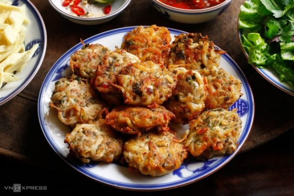Cá ngần: Mâm cơm dân dã ngày hè ngon khó cưỡng