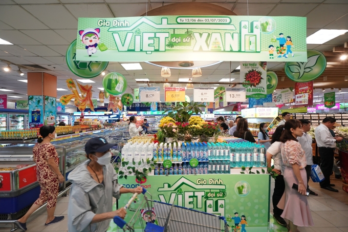Chương trình ưu đãi các sản phẩm xanh đến 50%. Ảnh: Saigon Co.op