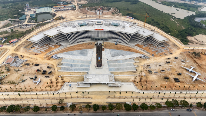 Bảo tàng lịch sử quân sự Việt Nam khi đang xây dựng, tháng 2/2024. Ảnh: Giang Huy